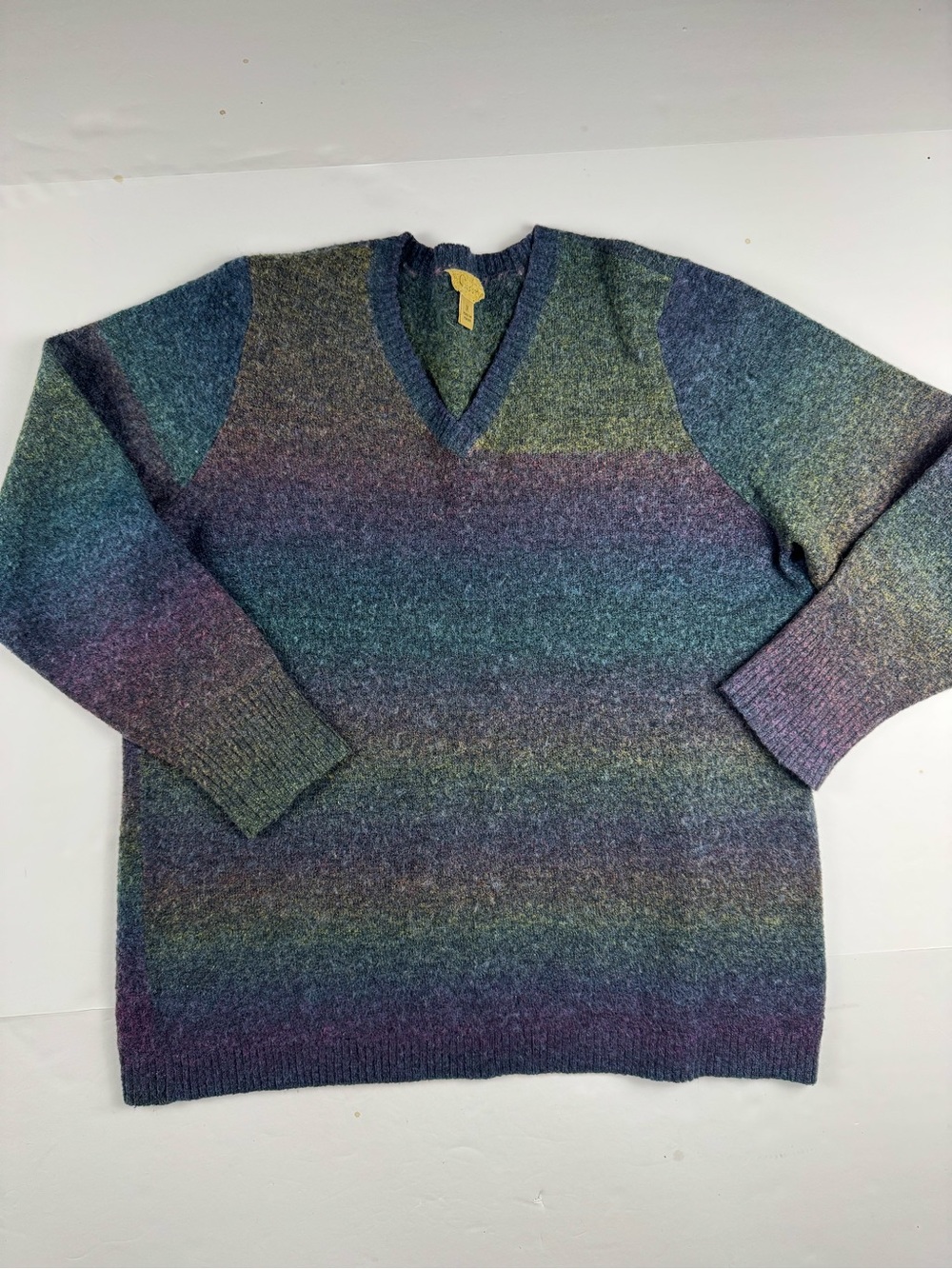 Vintage Caslon Multicolor V-Neck Sweater in Blue, Green, Purple